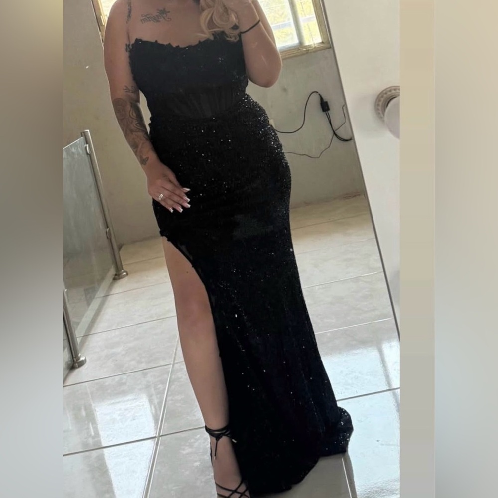 Elegant Black Sequin Gown